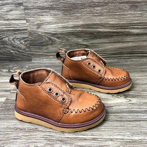 Boy's Brown Leather TOM'S Velcro Boots - Size 7